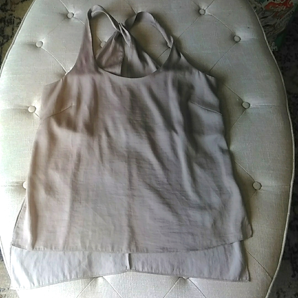 Bcbgmaxazria  top. Sz Really pretty